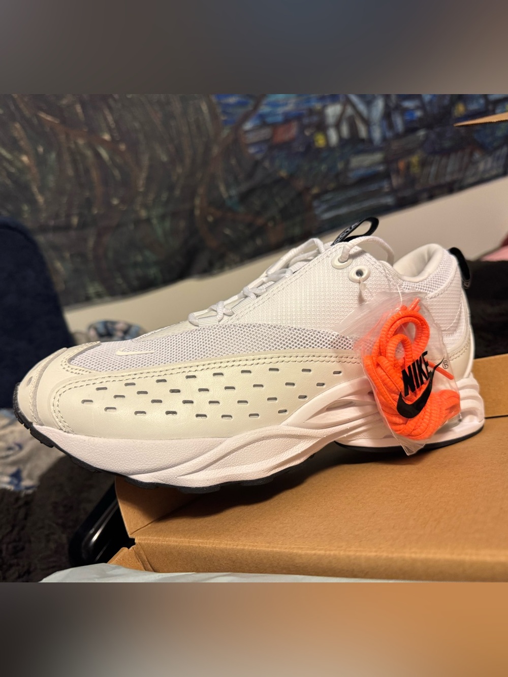 Nike Kids White Mesh and Leather Sneakers with Orange Spare Laces